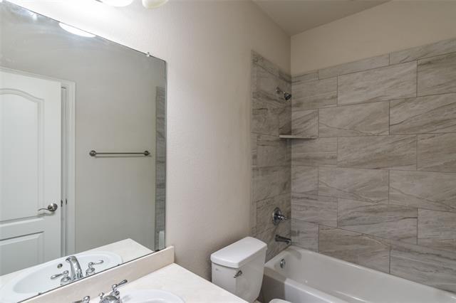 Building Photo - 11839 Westlawn Ln