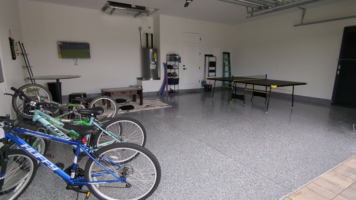 Building Photo - 308 SW 13th Ct