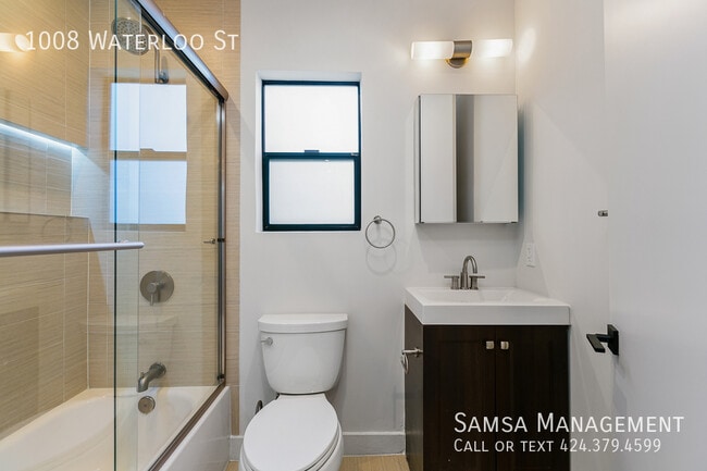 Building Photo - 1008 Waterloo St