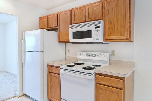 Building Photo - 119 Waterbury Ct