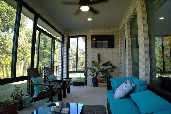 Building Photo - 284 Kimble Creek Lp