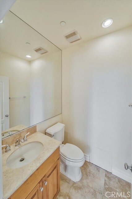 Building Photo - 2109 Vanderbilt Ln