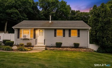 Building Photo - 90 Nantucket Dr