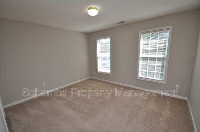 Building Photo - 2307 Fordcrest Dr