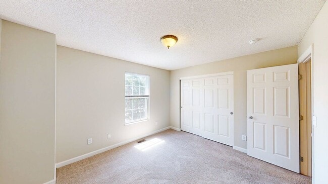 Building Photo - 2059 Coleman Dr