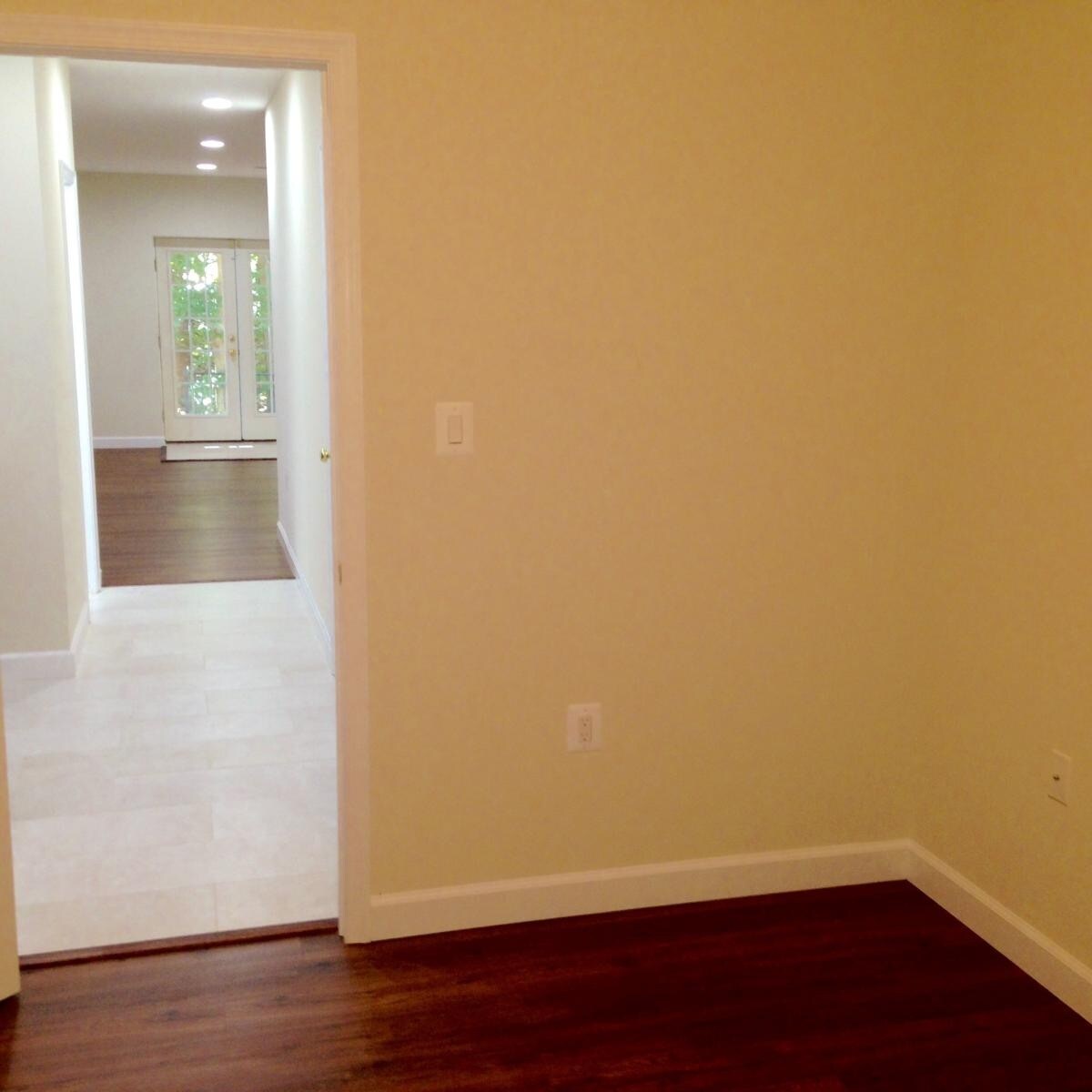 Building Photo - 20385 Dunkirk Sq