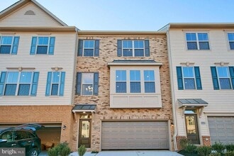 Building Photo - 43428 Robey Sq