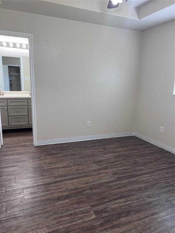 Building Photo - 2319 Shady Tree Ln