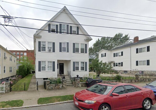 Building Photo - 48 Covell St