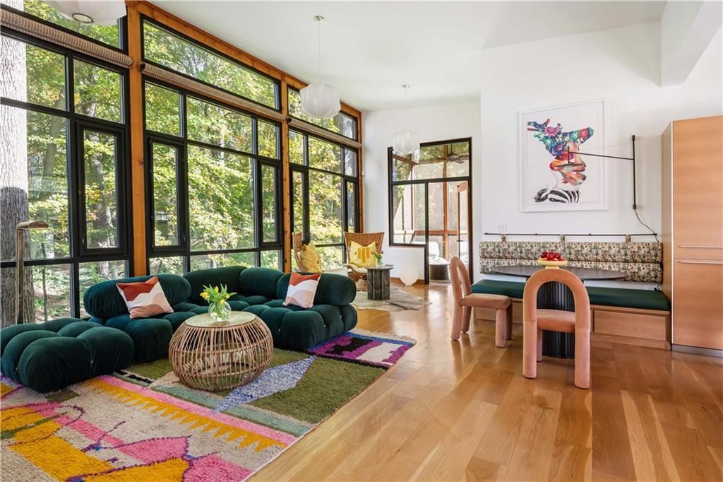 Building Photo - 515 Claire Dr NE