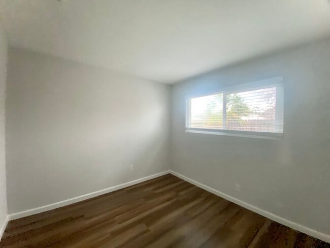 Building Photo - Upgraded 3-Bedroom 2-Bathroom Home for Rent - Union City!