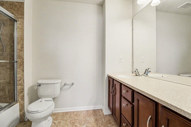 Building Photo - 27902 Hopkins Dr