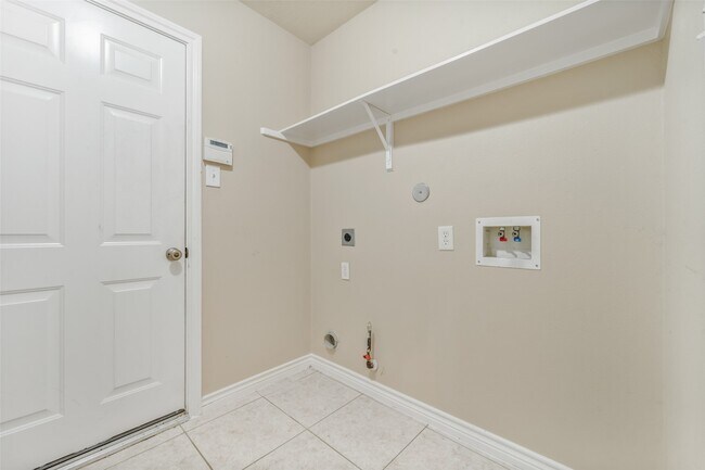 Building Photo - 22914 Cove Timbers Ct
