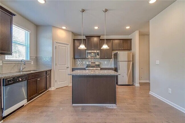 Building Photo - 4321 Leighton Pl