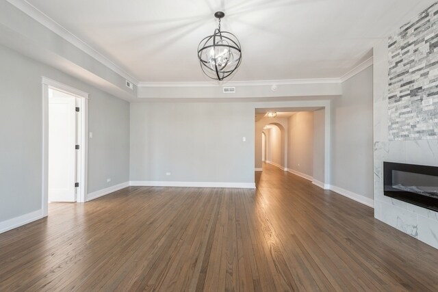 Building Photo - 1535 W Estes Ave