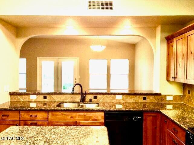 Building Photo - 6625 Cabana Del Sol Dr