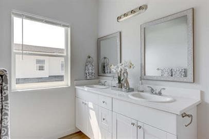 Building Photo - 2318 S Phillippi St