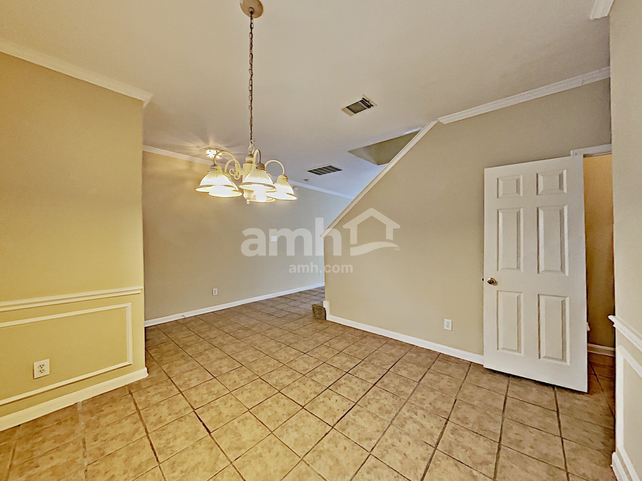 Building Photo - 4103 Chiselhurst