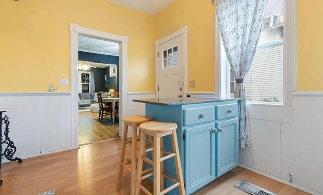 Building Photo - STUNNING Saint Paul Single Family Home - High End Upgrades Throughout