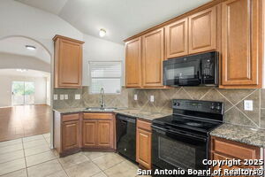 Building Photo - 2519 Sunset Bend