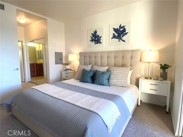 Building Photo - 1301 Cabrillo Ave