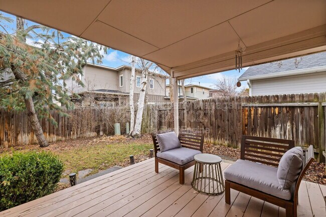 Building Photo - 2698 E Bergeson St