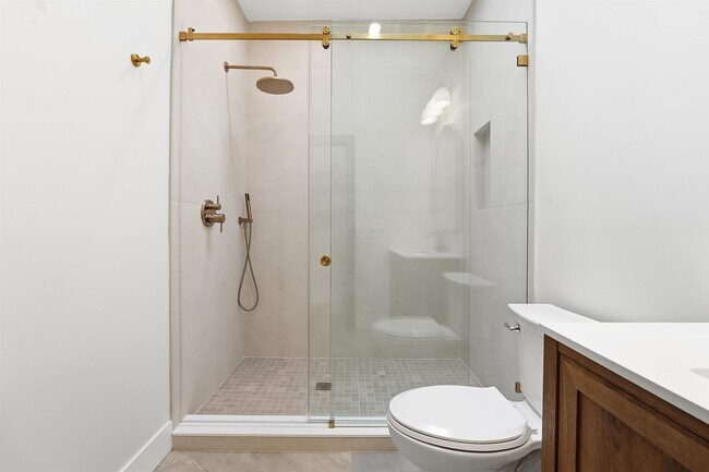 Building Photo - 25 Lembeck Ave