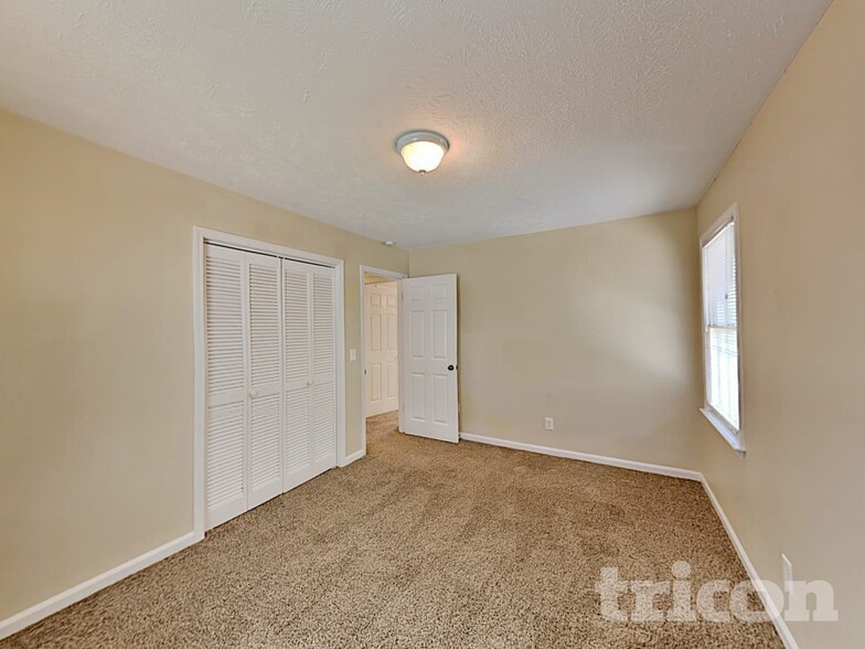 Building Photo - 2515 Ramblewood Ct