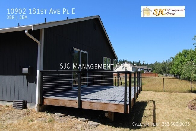 Building Photo - 10902 181st Ave Pl E