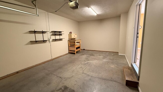 Building Photo - 266 Bradford Square