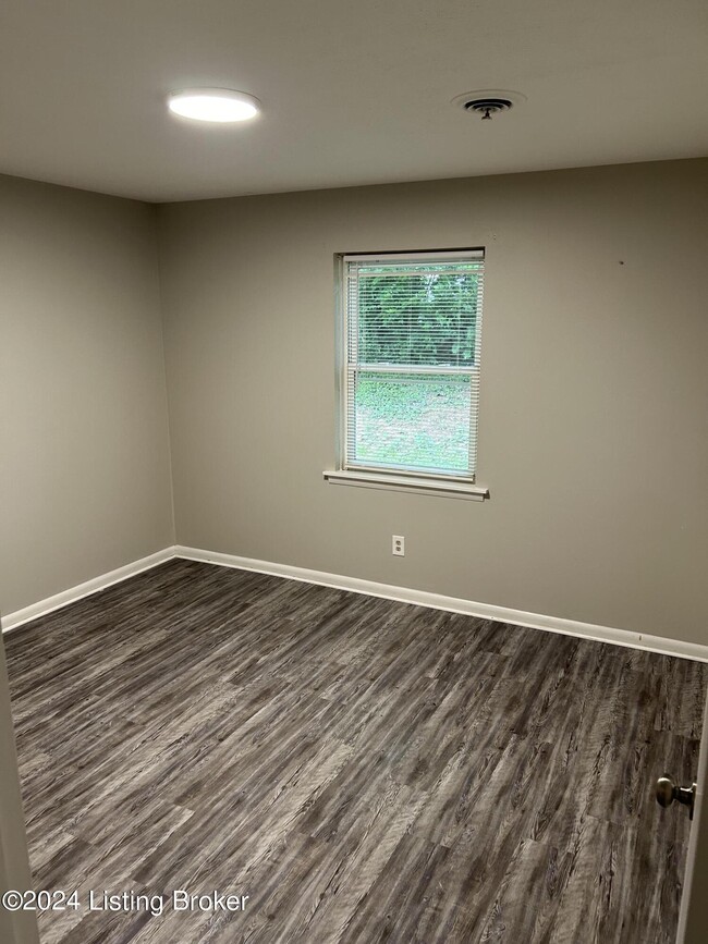 Building Photo - 449 Mt Holly Ave