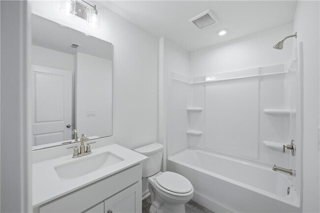 Building Photo - 376 Sunset Holw St