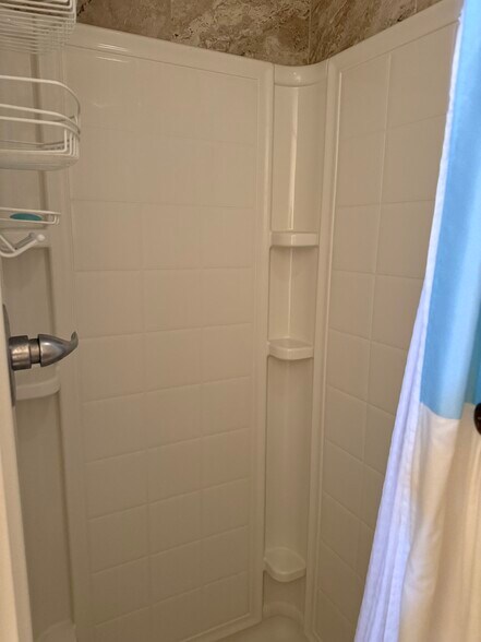 Building Photo - 99 Clark Rd