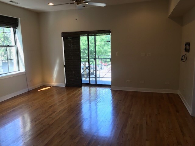 Building Photo - 2120 W Washington Blvd