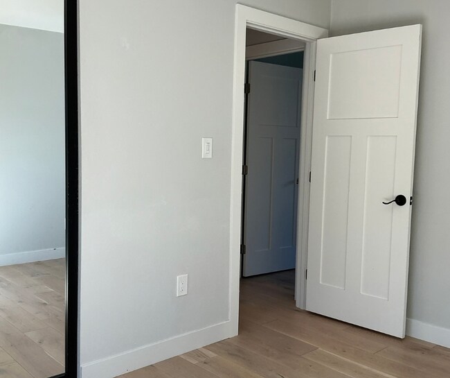 Building Photo - Charming and Beautifully Remodeled 2-Bedroom in the Downtown Pleasanton!