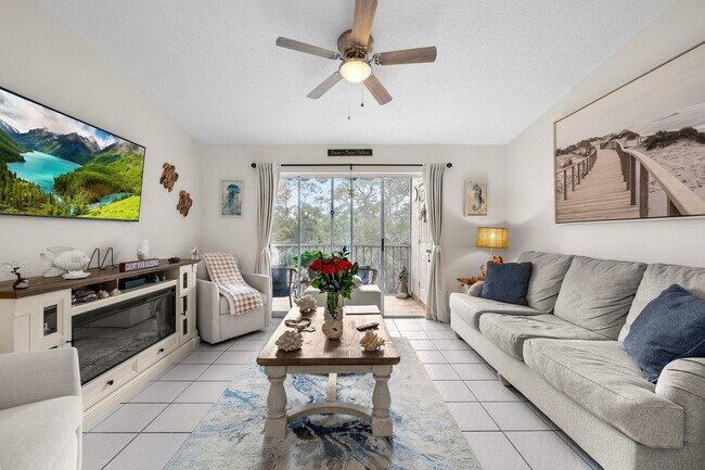 Building Photo - 2502 SE Anchorage Cove