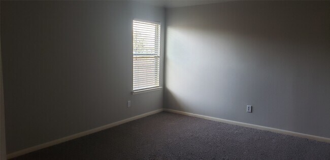 Building Photo - 22106 Bridgestone Oak Dr