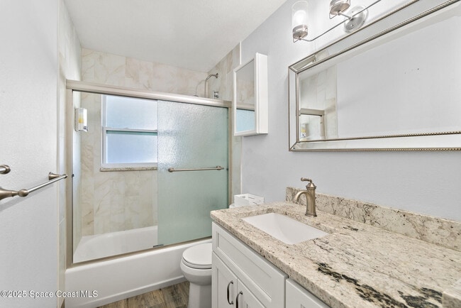 Building Photo - 346 Cyprus Dr