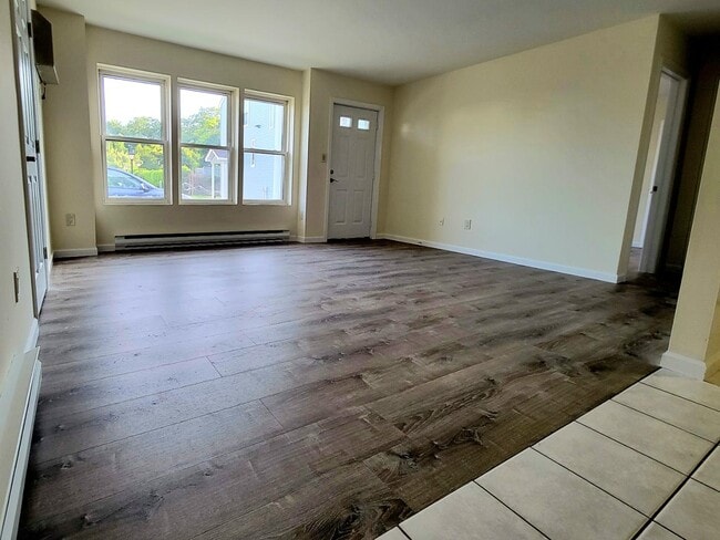 Building Photo - 50 Athens Ct