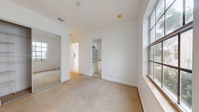 Building Photo - 4713 Village Way