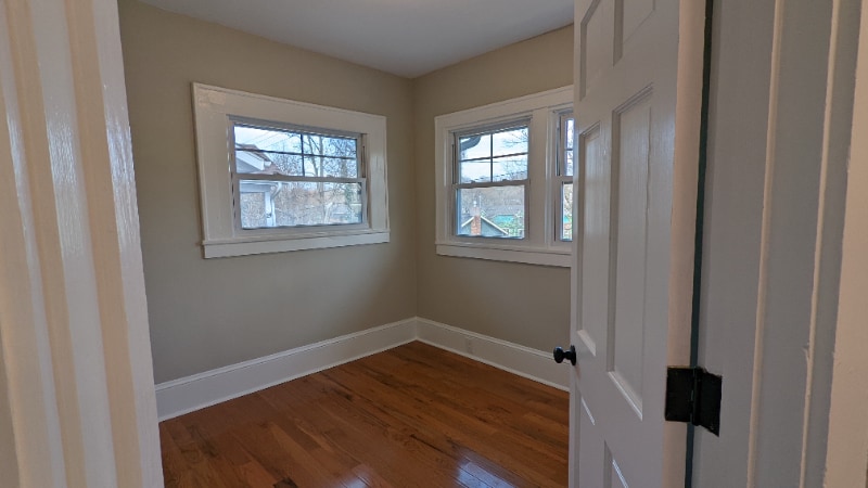 Building Photo - 25 Starnes Ave