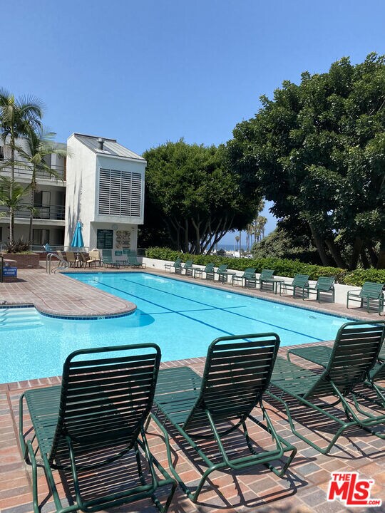 Building Photo - 2910 Neilson Wy