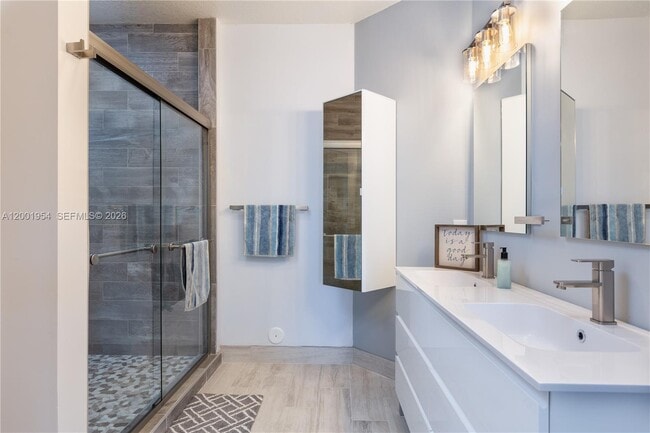 Building Photo - 12722 SW 49th Ct