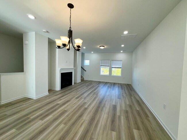 Building Photo - 430 Sustainable Wy
