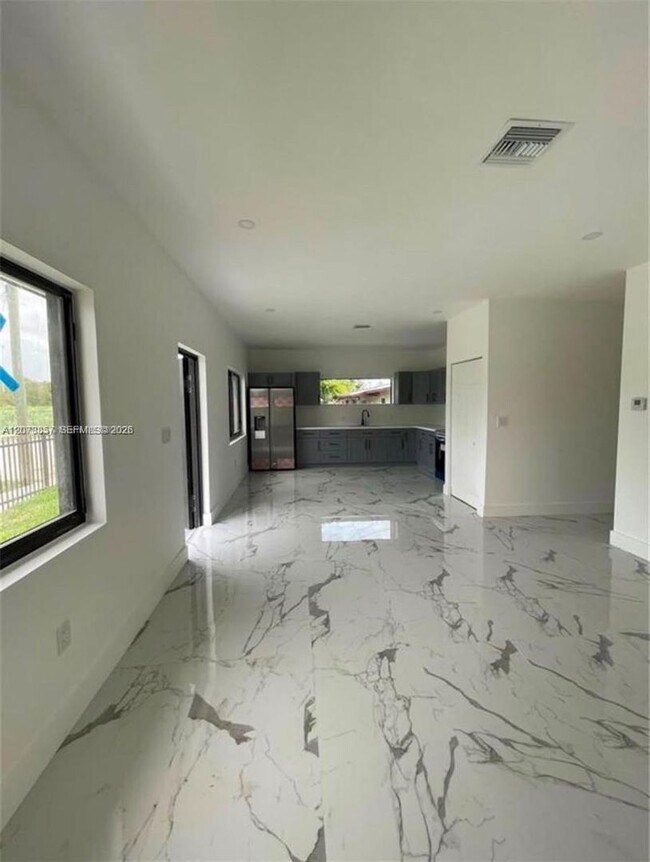 Building Photo - 26515 SW 139th Ave