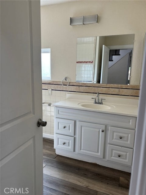 Building Photo - 1500 Palm Dr