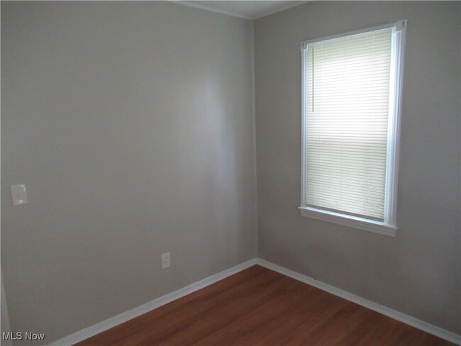 Building Photo - 15815 Eleanore Dr