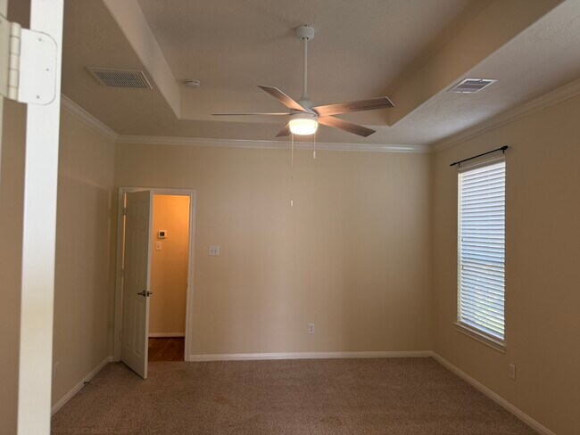 Building Photo - 21406 Avalon Queen Dr