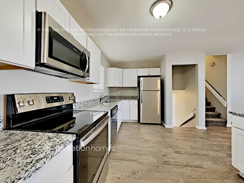 Building Photo - 13581 Sheridan Blvd