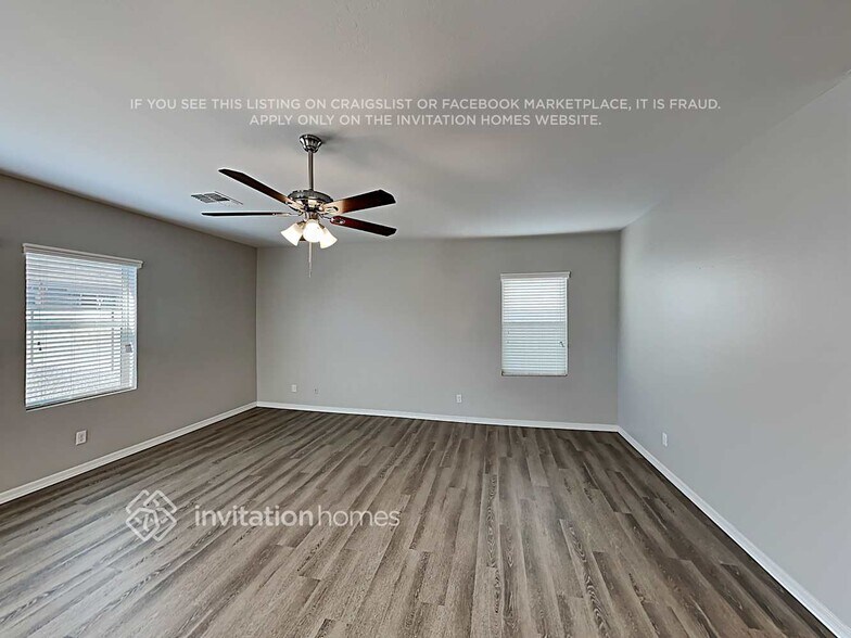 Building Photo - 395 W White Sands Dr